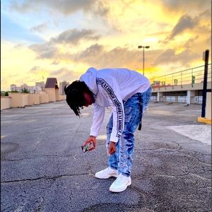 Meet your Posher, Therion